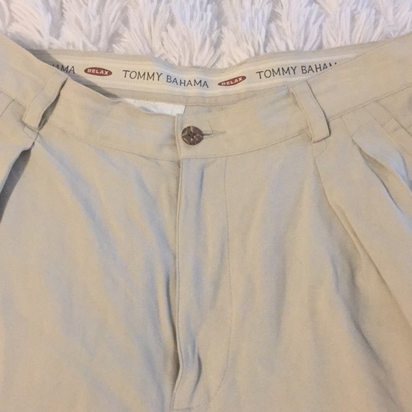 Tommy Bahama Silk Casual Shorts - Picture 2 of 7